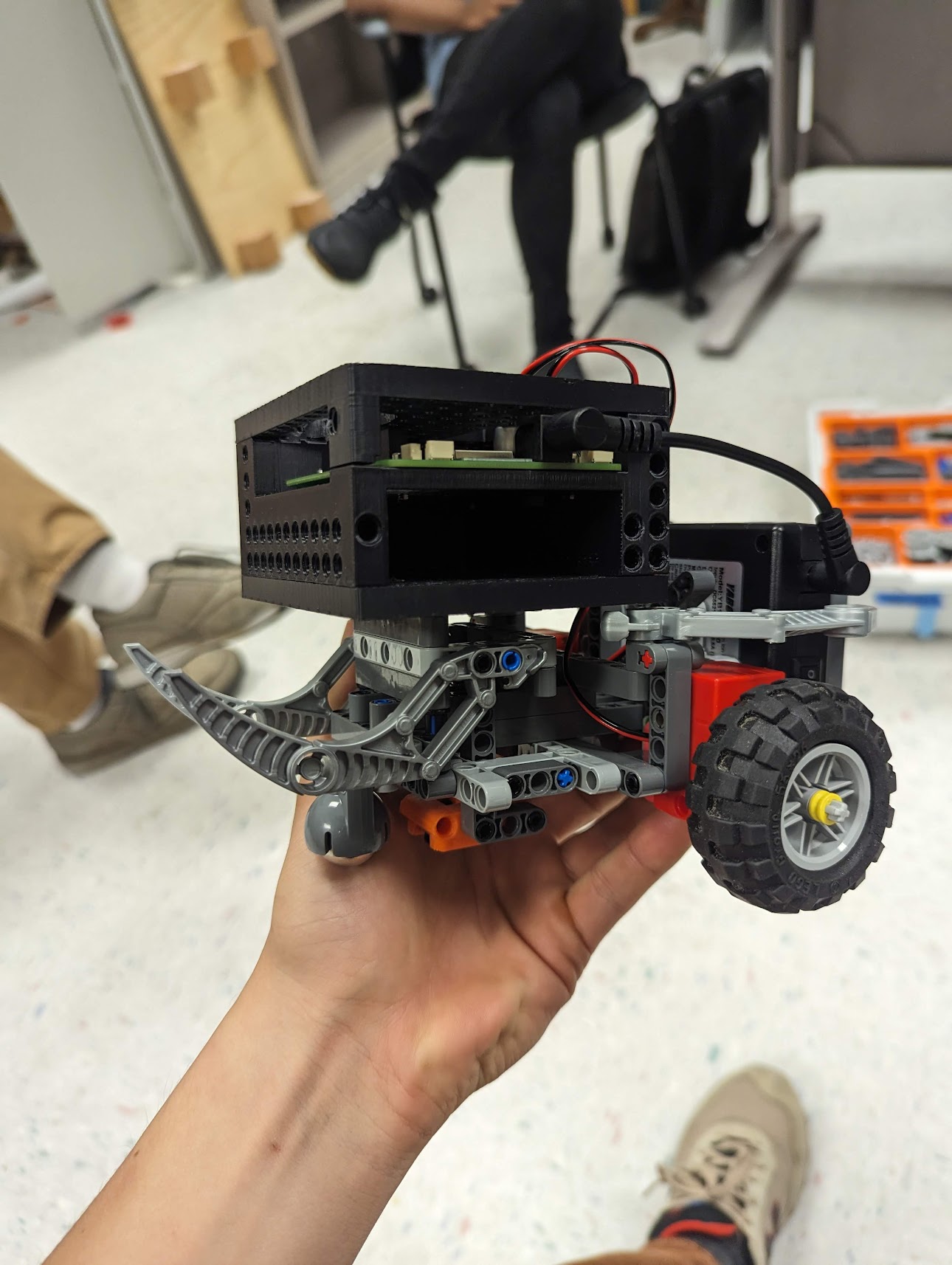 Alex Chunlin — Robotics Hardware